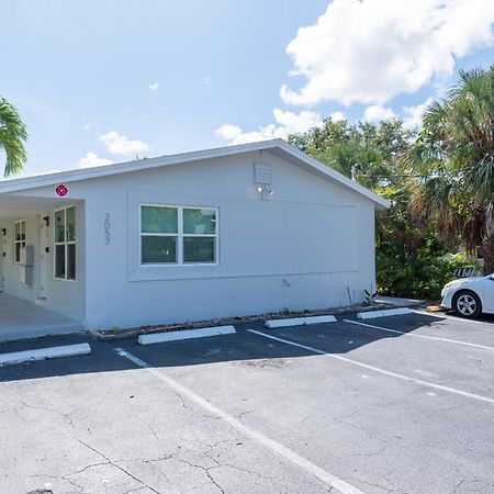 Just Off Wilton Drive Apt 8 Fort Lauderdale Extérieur photo